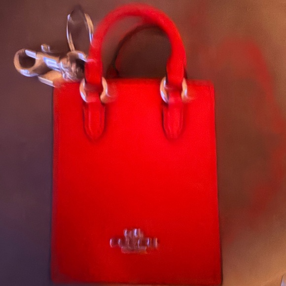 COACH NWOT RARE RED MINI PURSE KEYCHAIN WITH MAGNETIC CLOSURE - Picture 2 of 3